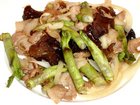 タラの芽と豚肉の塩味炒め：赤穂飯店 